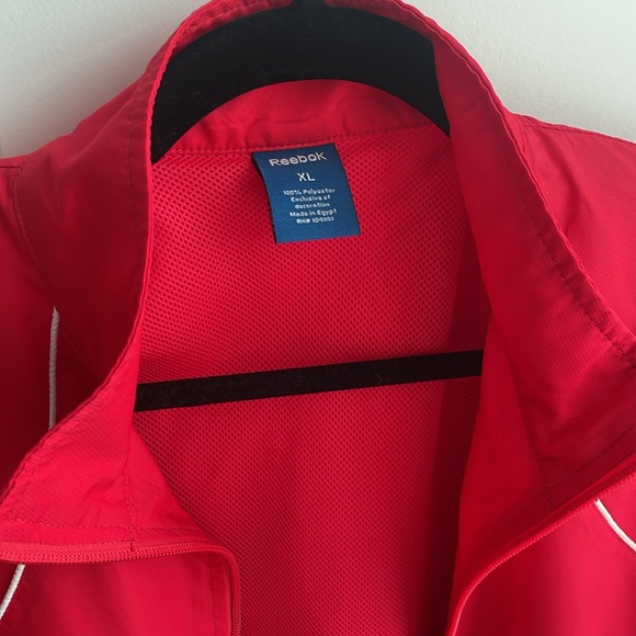 FINAL SALE Red Reebok Jacket - Picture 2 of 5